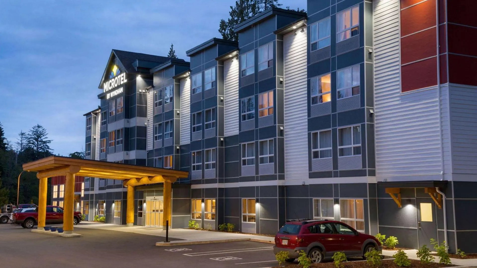 ** Hotel Microtel Inn & Suites By Wyndham Oyster Bay Ladysmith Canada